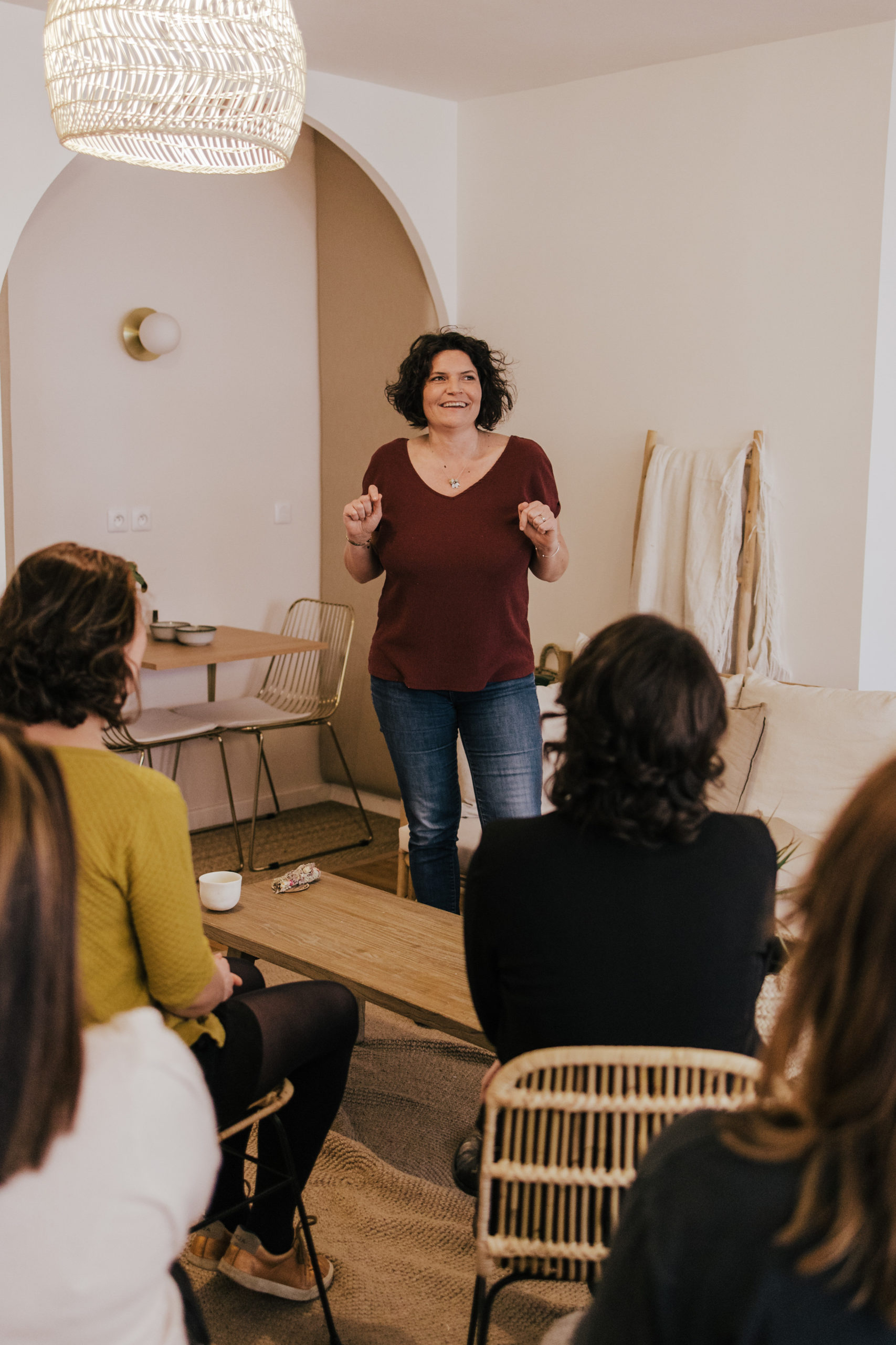 Intervention structures - Marie Faivre Camus animation groupe Pour des structures diverses, j'anime des interventions : ateliers pour parents ou professionnels en petit groupe, conférence interactive Le Chemin des Possibles
